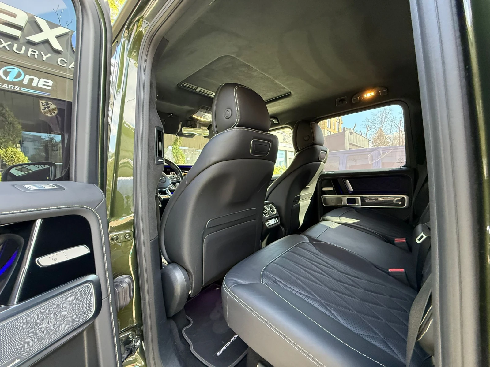 Mercedes-Benz G 63 AMG BURM/MANUFAKTUR/360, снимка 11 - Автомобили и джипове - 54113401