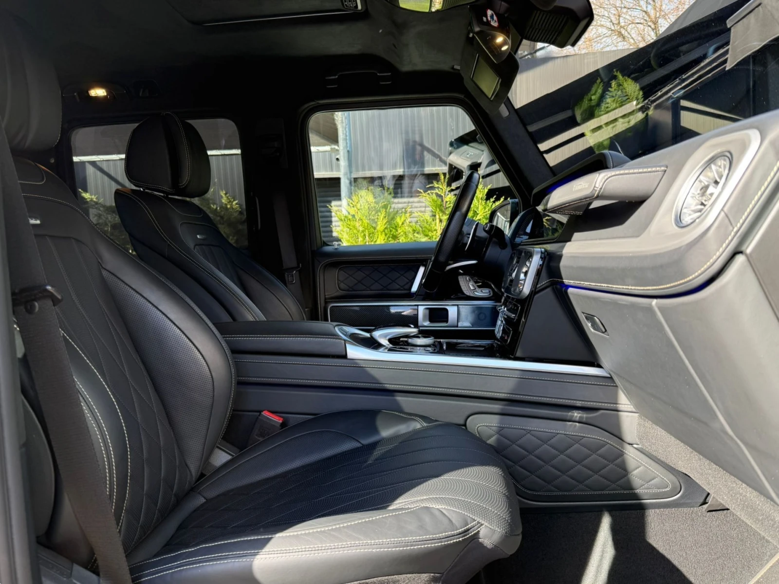 Mercedes-Benz G 63 AMG BURM/MANUFAKTUR/360, снимка 13 - Автомобили и джипове - 54113401