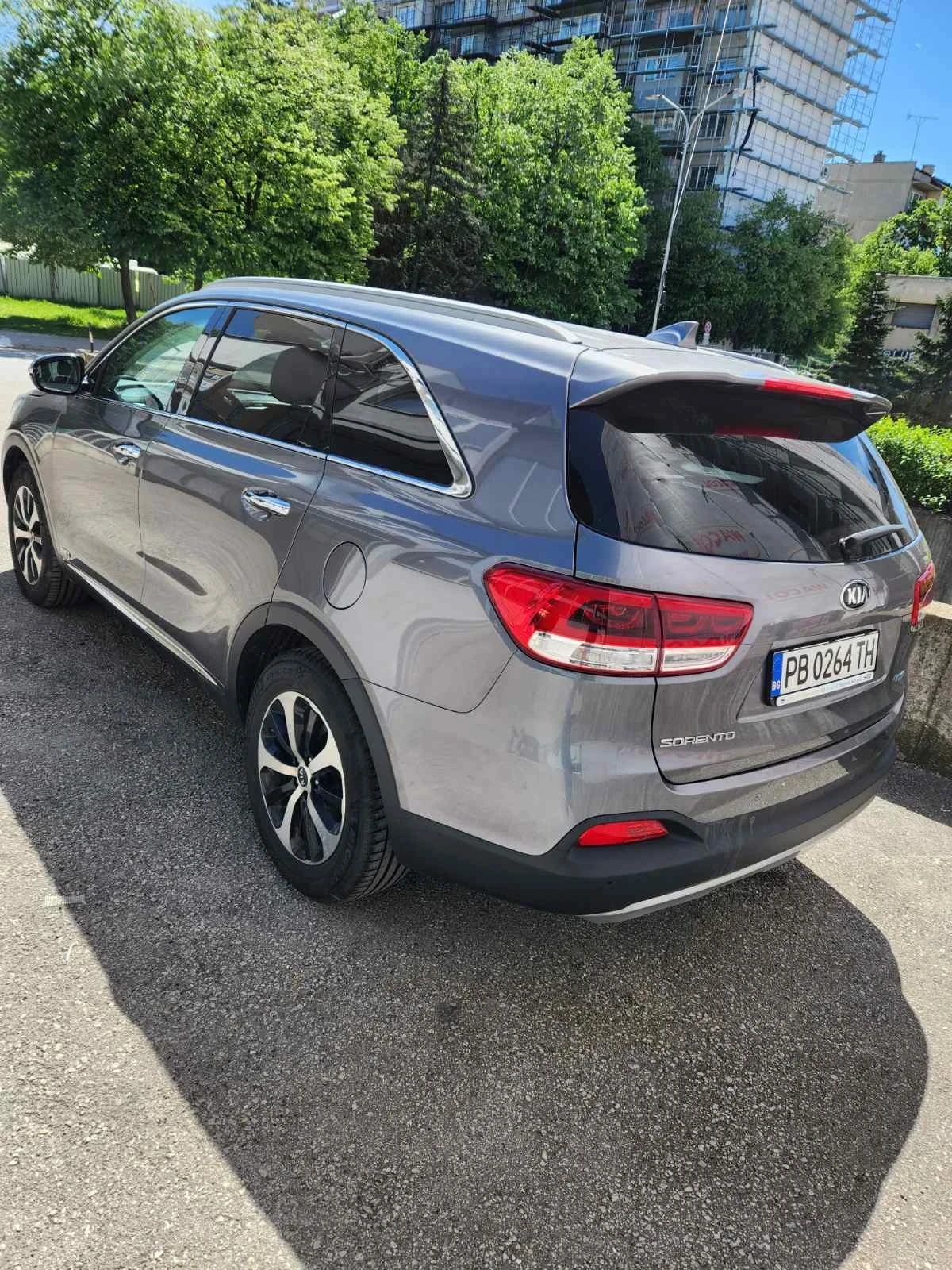 Kia Sorento 2.2D Spirit / GT-Line, снимка 4 - Автомобили и джипове - 54556376