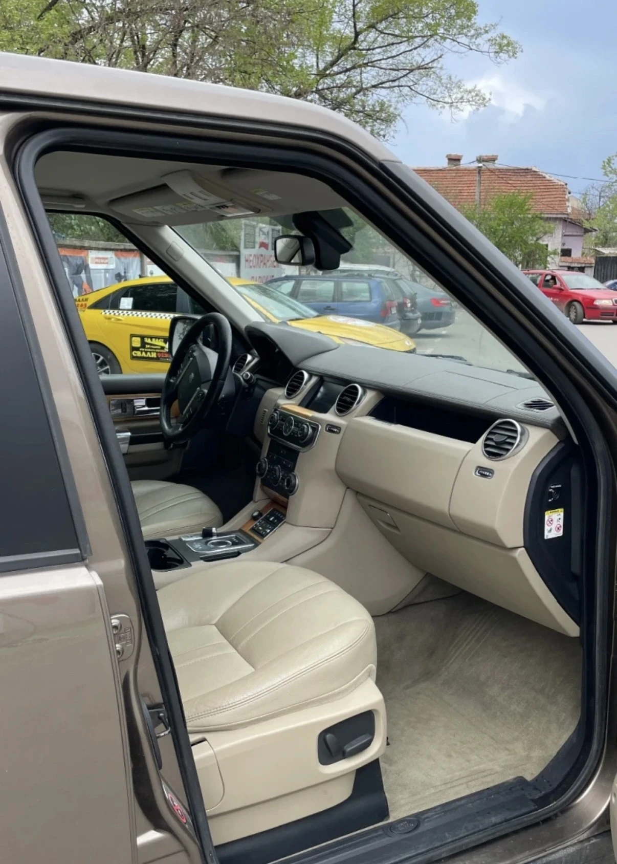 Land Rover Discovery 4 TDV6 HE, снимка 7 - Автомобили и джипове - 55704037