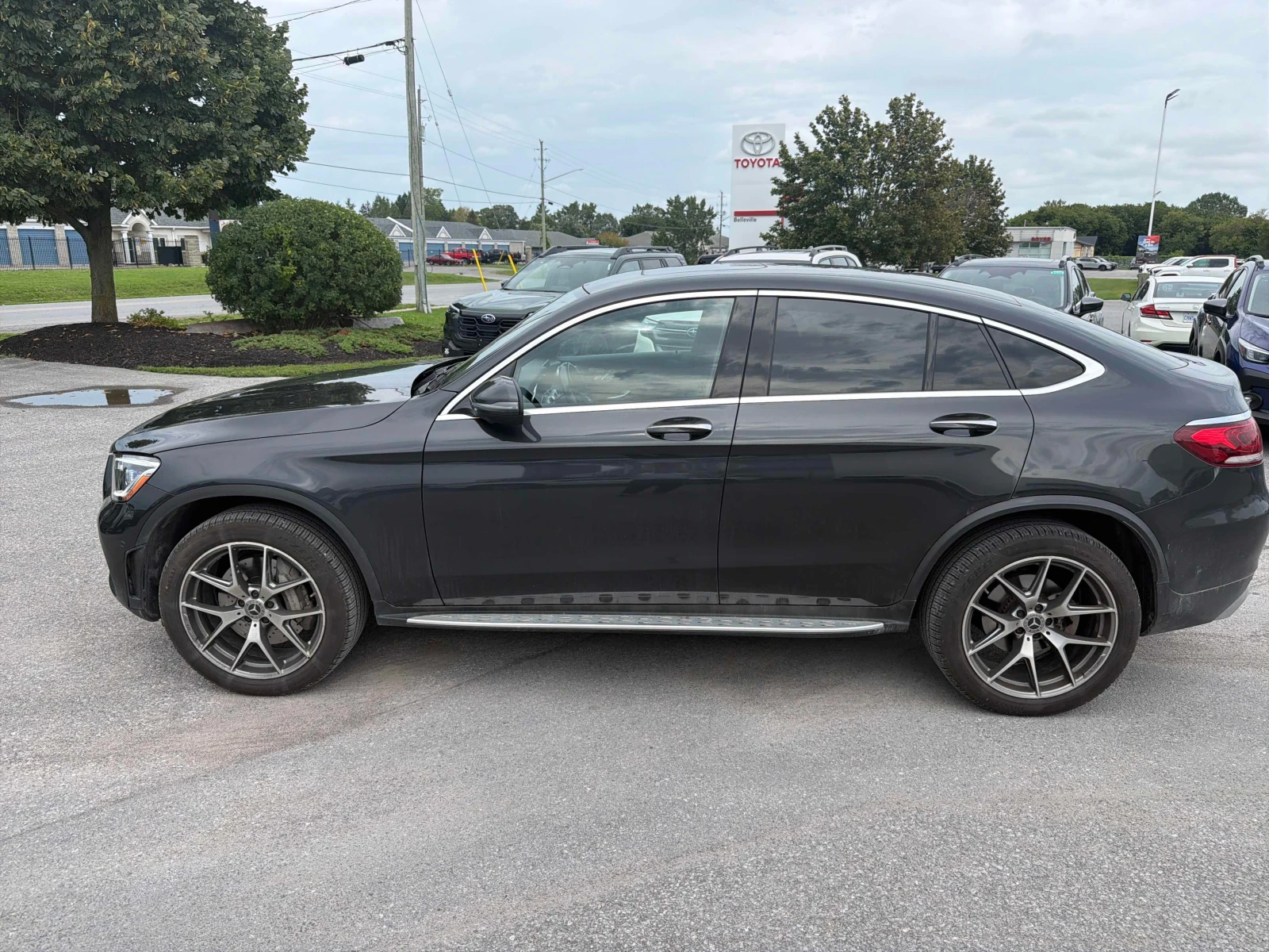 Mercedes-Benz GLC 300 4MATIC* DISTRONIC* ДИГИТАЛНО ТАБЛО* , снимка 2 - Автомобили и джипове - 55932839