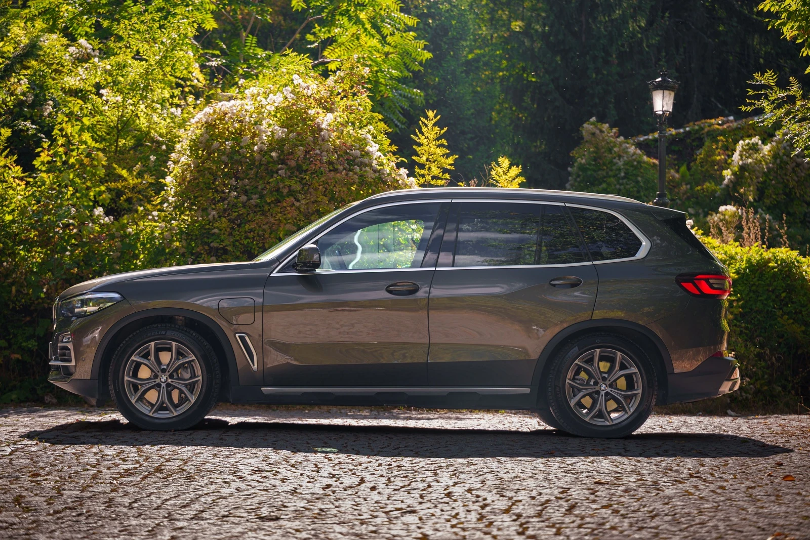 BMW X5 45e, снимка 2 - Автомобили и джипове - 56316720