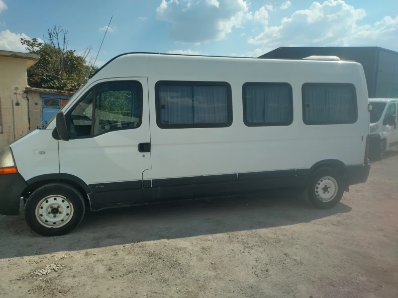 Renault Master 2, 5cdi, снимка 2 - Бусове и автобуси - 48161918