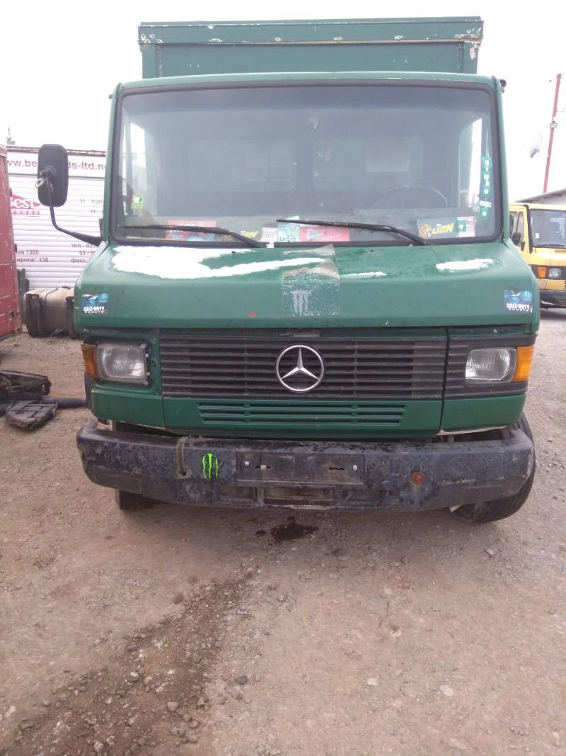 Mercedes-Benz 809, снимка 1 - Камиони - 23991670