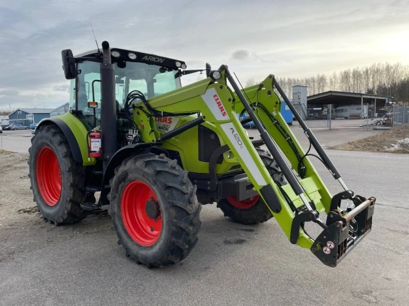 Трактор Claas Трактор с челен товарач CLAAS ARION 420 + FL 120  , снимка 1 - Селскостопанска техника - 45525530