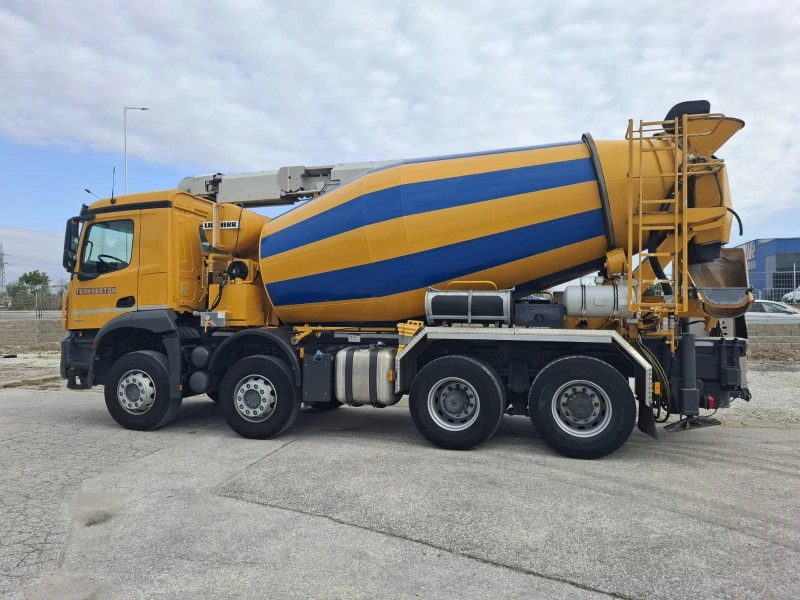 Бетон миксер Mercedes 3243 AROCS, снимка 5 - Индустриална техника - 52330562