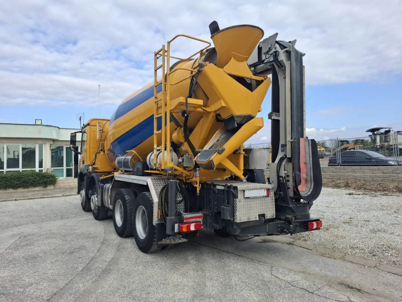 Бетон миксер Mercedes 3243 AROCS, снимка 10 - Индустриална техника - 52330562