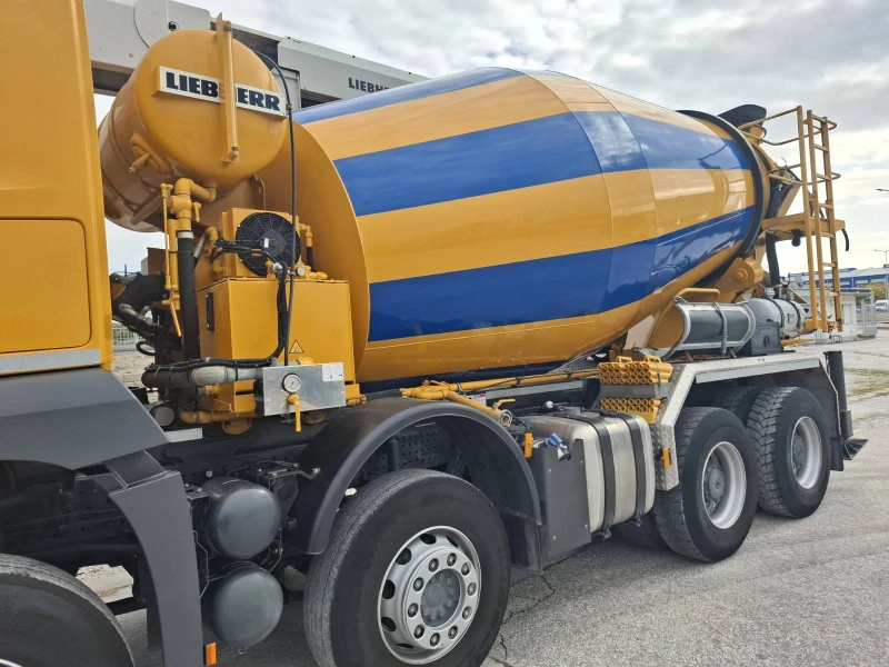 Бетон миксер Mercedes 3243 AROCS, снимка 4 - Индустриална техника - 52330562