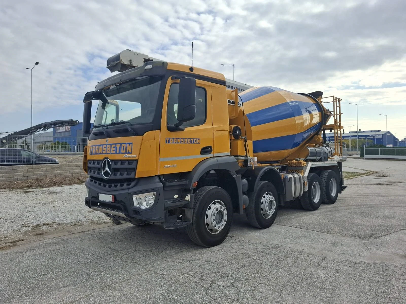   Mercedes 3243 AROCS | Mobile.bg   2