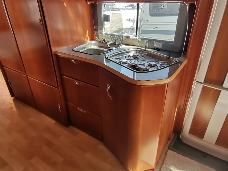 Каравана Tabbert Puccini 655, снимка 6 - Каравани и кемпери - 51287720