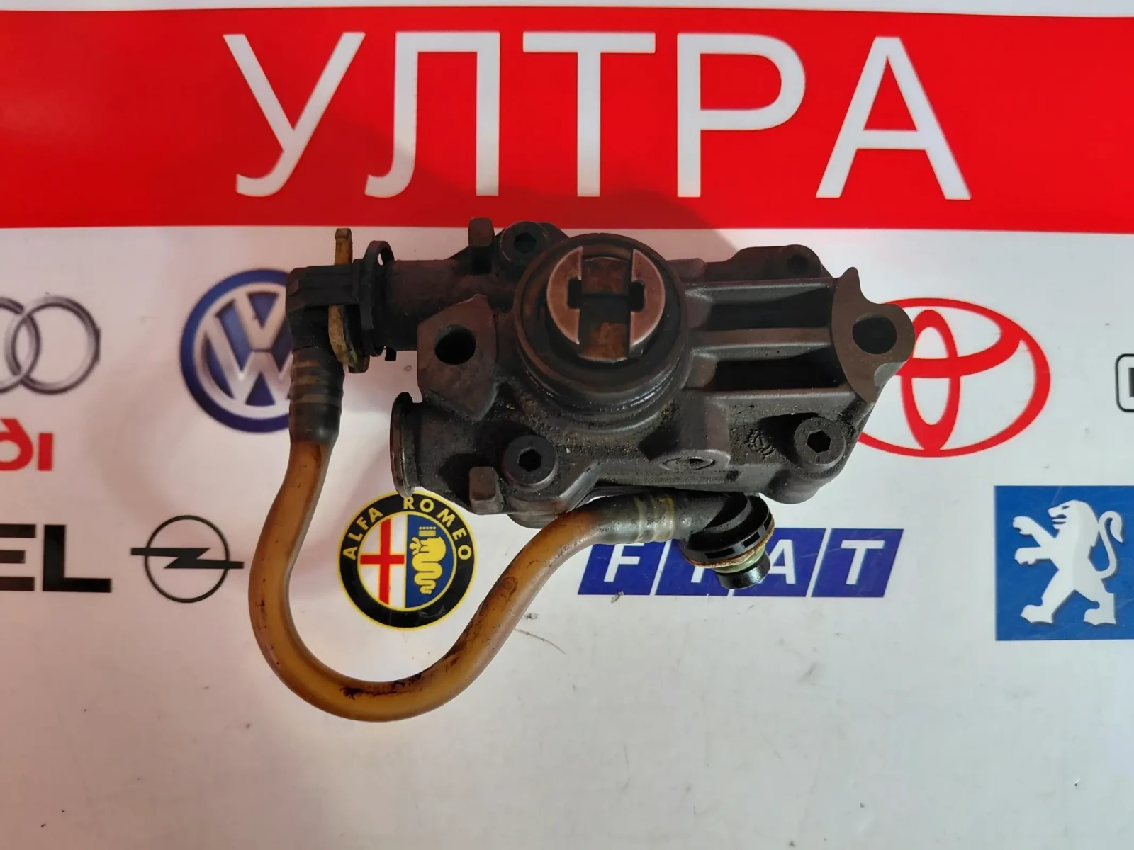 A6110900350 Механична горивна помпа Mercedes Benz  2.2 CDI 0440020027