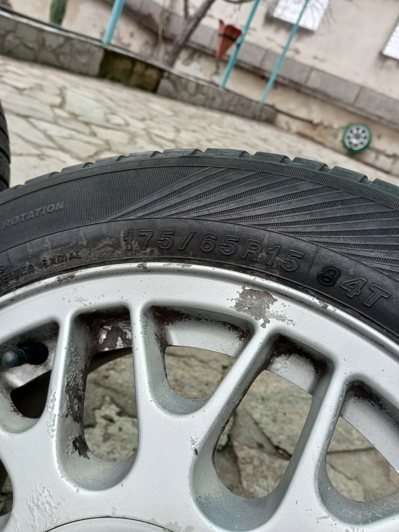 ���� � ������ 195/55R15 �� VW | Mobile.bg � ����������� 15