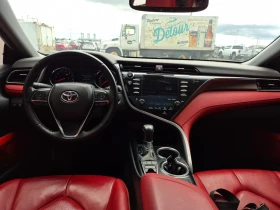 Toyota Camry XSE* CarPlay* Keyless* Камера* Подгрев, снимка 6