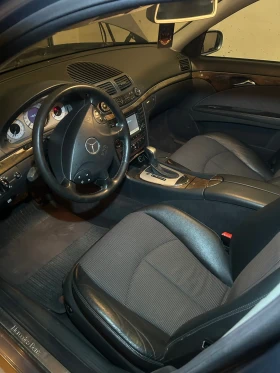 Mercedes-Benz E 320 CDI, снимка 10