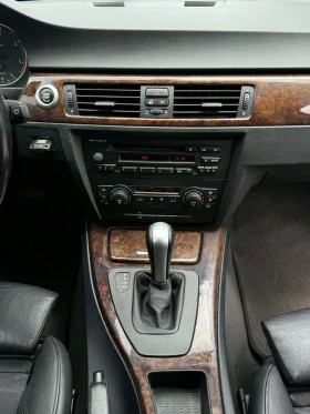 BMW 320, снимка 11