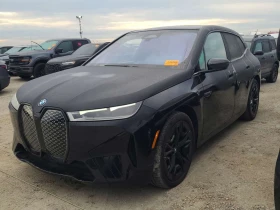������ BMW iX