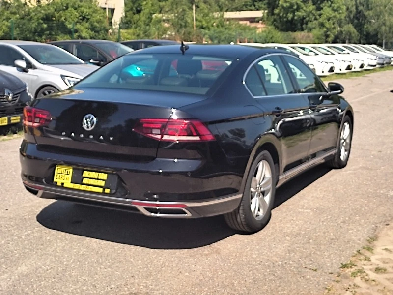 VW Passat 1.5 TSI Elegance + NAVI, снимка 3 - Автомобили и джипове - 46185793