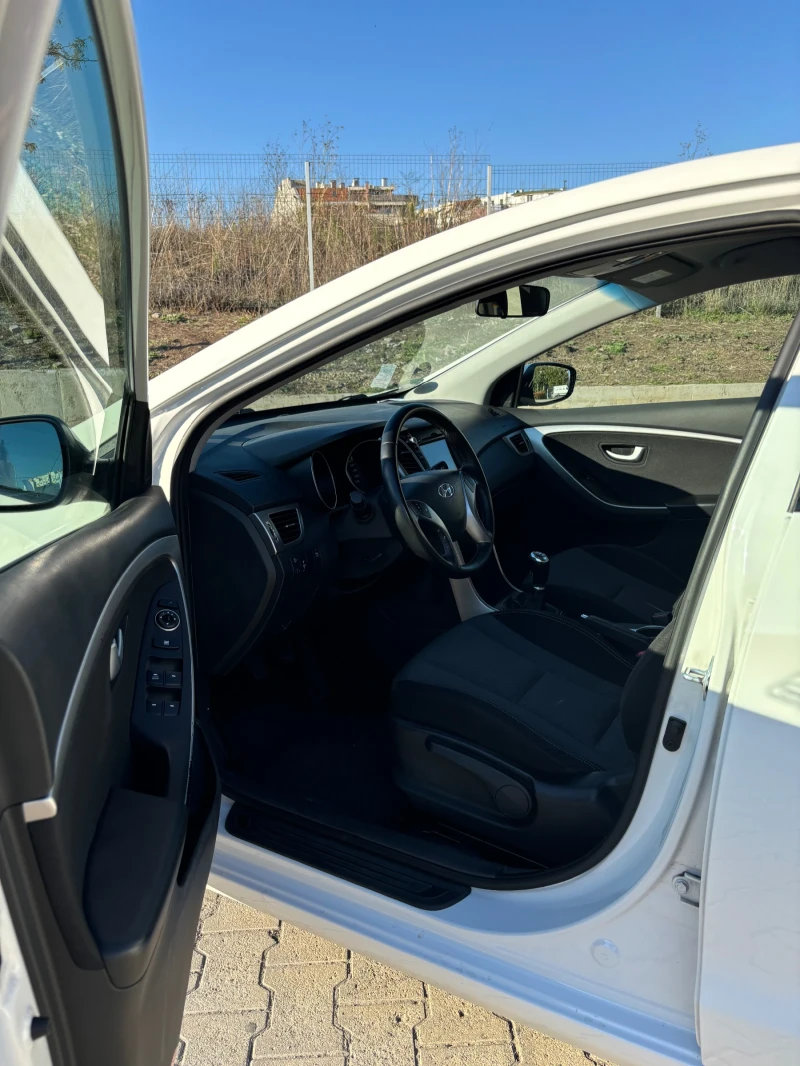 Hyundai I30, снимка 15 - Автомобили и джипове - 47669955