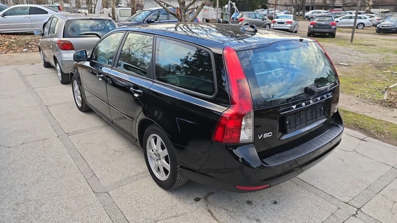 Volvo V50 1.6D, снимка 4 - Автомобили и джипове - 48890261