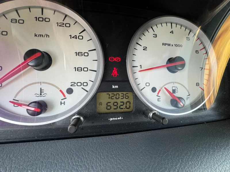 Tata Indica GLX, снимка 5 - Автомобили и джипове - 52661396