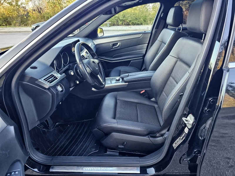 Mercedes-Benz E 250 Фейслифт, AMG, Avantgarde, 4 Matic , снимка 11 - Автомобили и джипове - 52179545