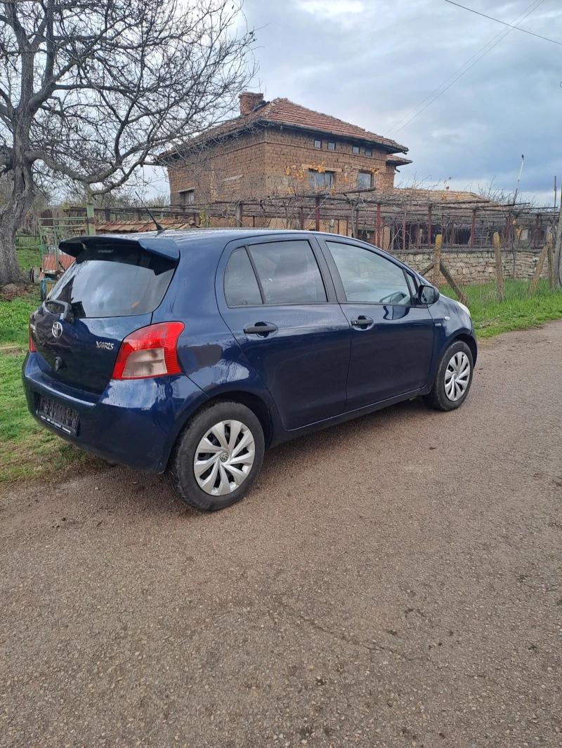 Toyota Yaris, снимка 9 - Автомобили и джипове - 52893924