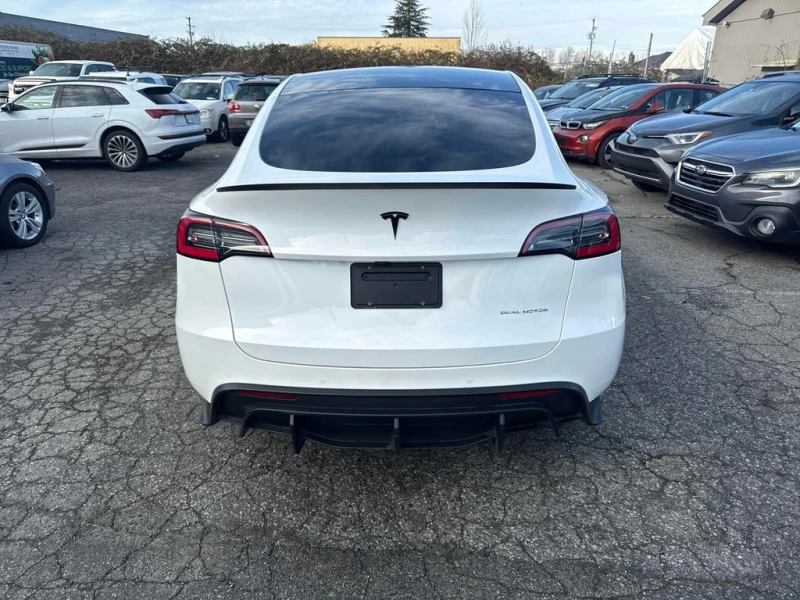 Tesla Model Y Long Range AWD * CARFAX * БЕЗ ПЪРВОНАЧАЛНА ВНОСК, снимка 5 - Автомобили и джипове - 52951164