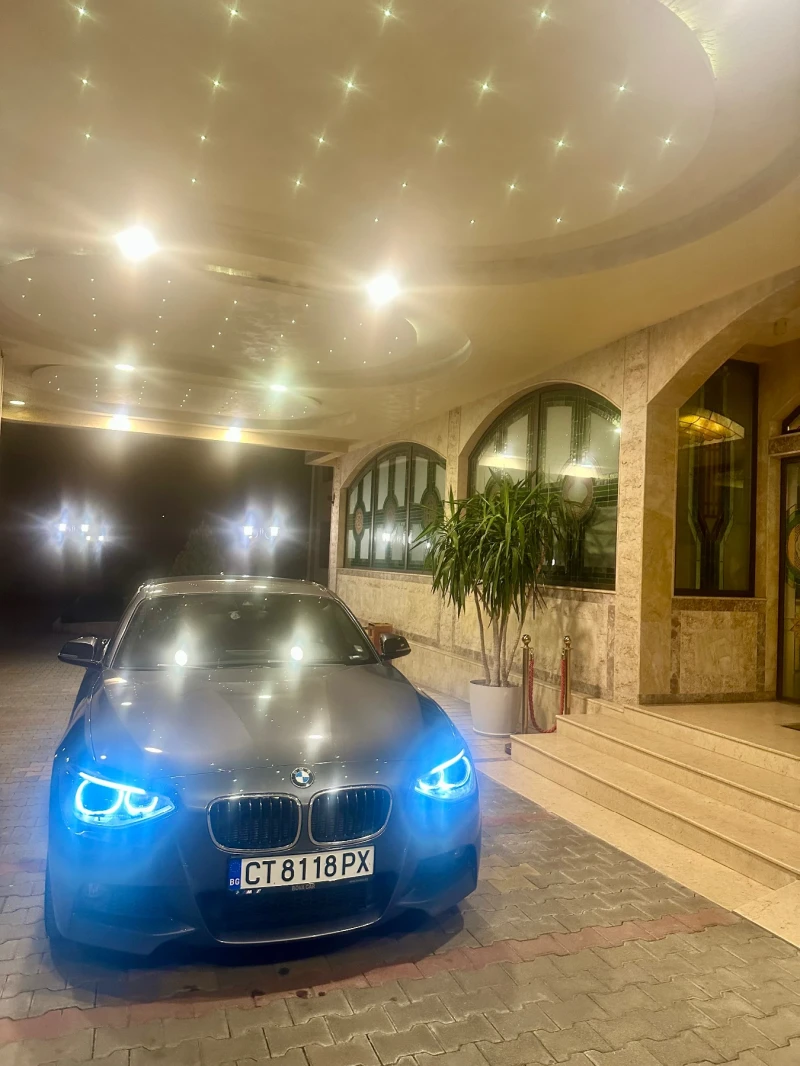 BMW 120 FULL M PACK + CarPlay + Подгрев + Нови Pirelli, снимка 10 - Автомобили и джипове - 53204163