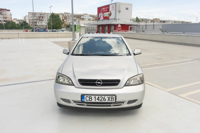 Opel Astra 2.2, снимка 4 - Автомобили и джипове - 53264768