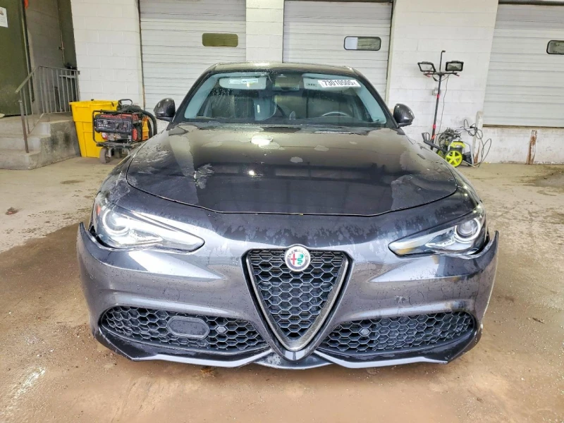 Alfa Romeo Giulia 2l Ti, снимка 5 - Автомобили и джипове - 53415211