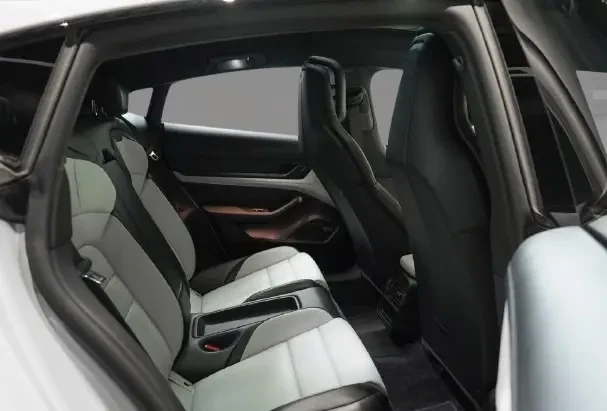 Porsche Taycan 4S = SportDesign = Гаранция, снимка 12 - Автомобили и джипове - 54608672