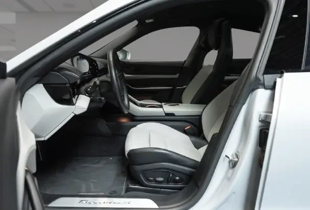 Porsche Taycan 4S = SportDesign = Гаранция, снимка 7 - Автомобили и джипове - 54608672