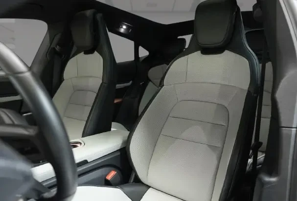 Porsche Taycan 4S = SportDesign = Гаранция, снимка 8 - Автомобили и джипове - 54608672