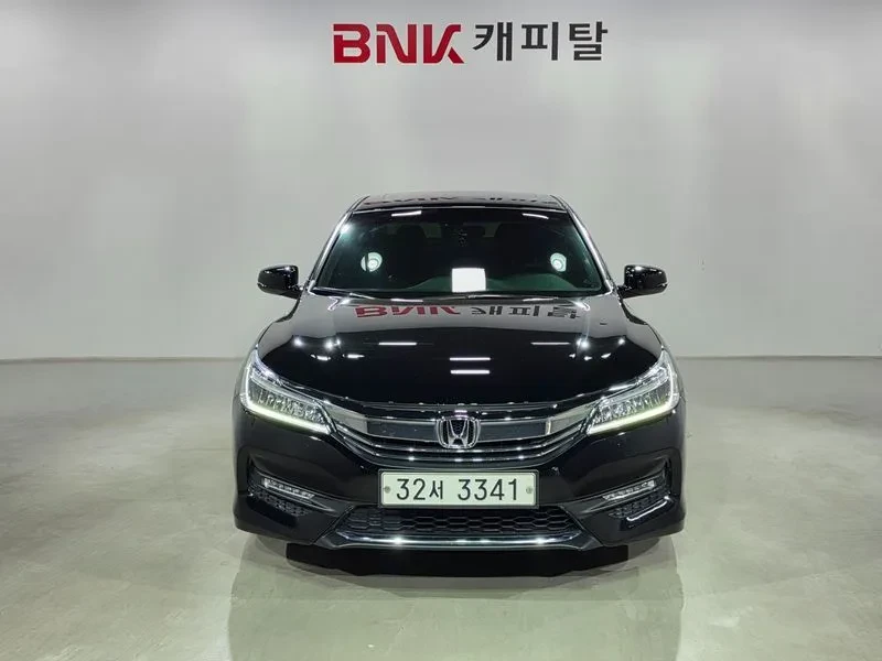 Honda Accord 2.4 9Th Generation, снимка 5 - Автомобили и джипове - 56021109