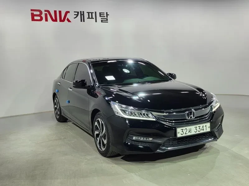 Honda Accord 2.4 9Th Generation, снимка 7 - Автомобили и джипове - 56021109
