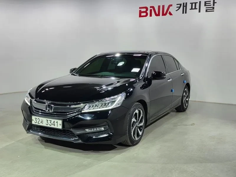 Honda Accord 2.4 9Th Generation, снимка 3 - Автомобили и джипове - 56021109