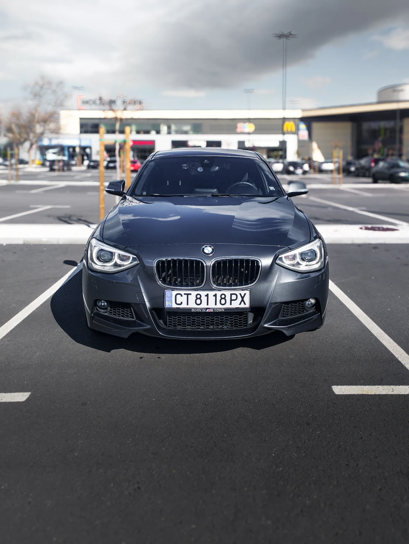 BMW 120 FULL M PACK + CarPlay + Подгрев + Нови Pirelli, снимка 1