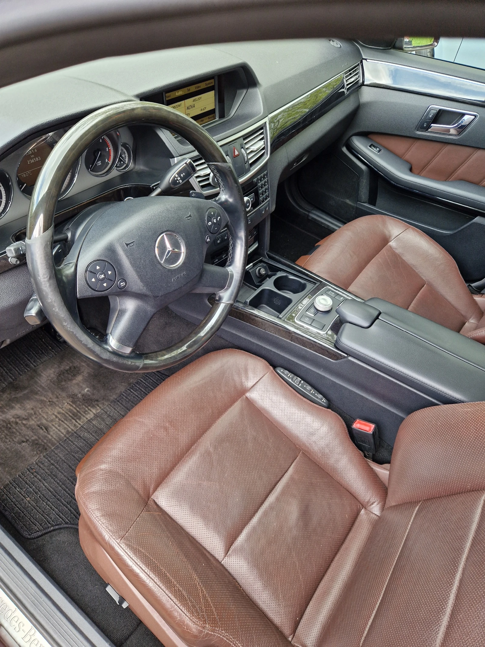 Mercedes-Benz E 350 4 Matic - изображение 8