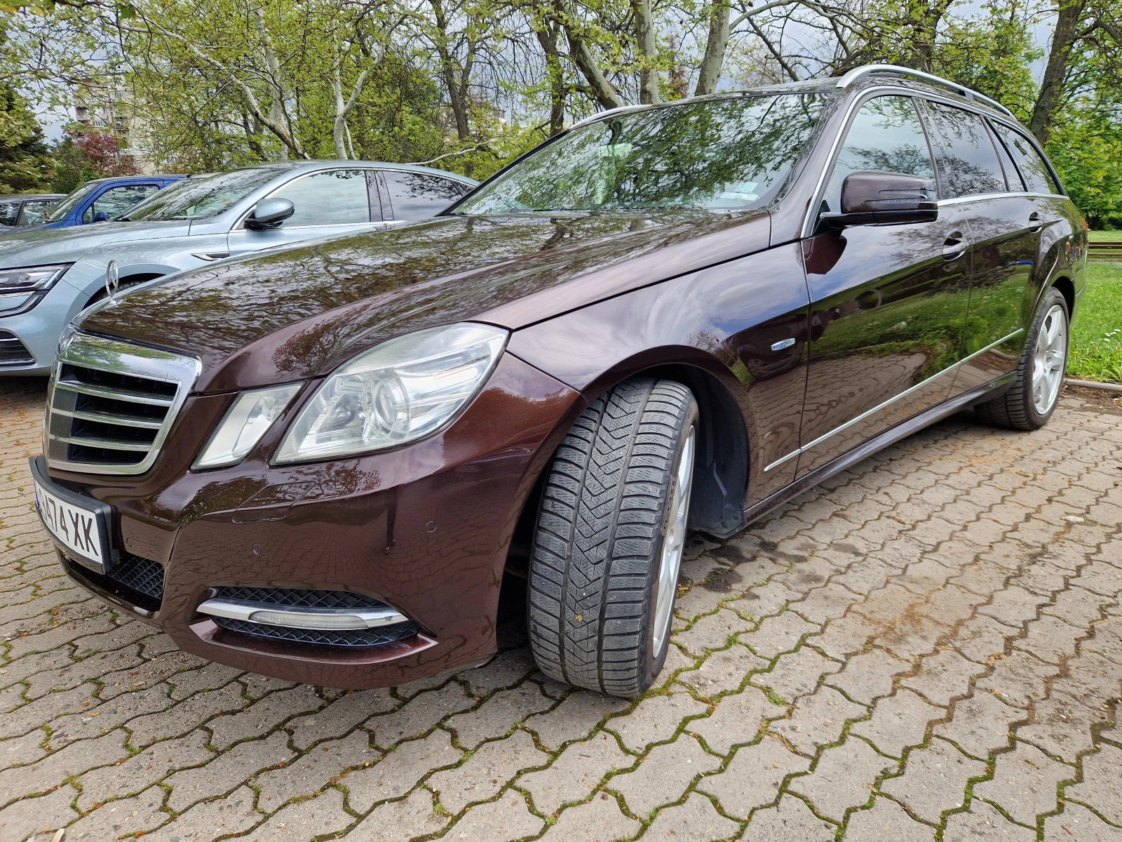 Mercedes-Benz E 350 4 Matic - изображение 2