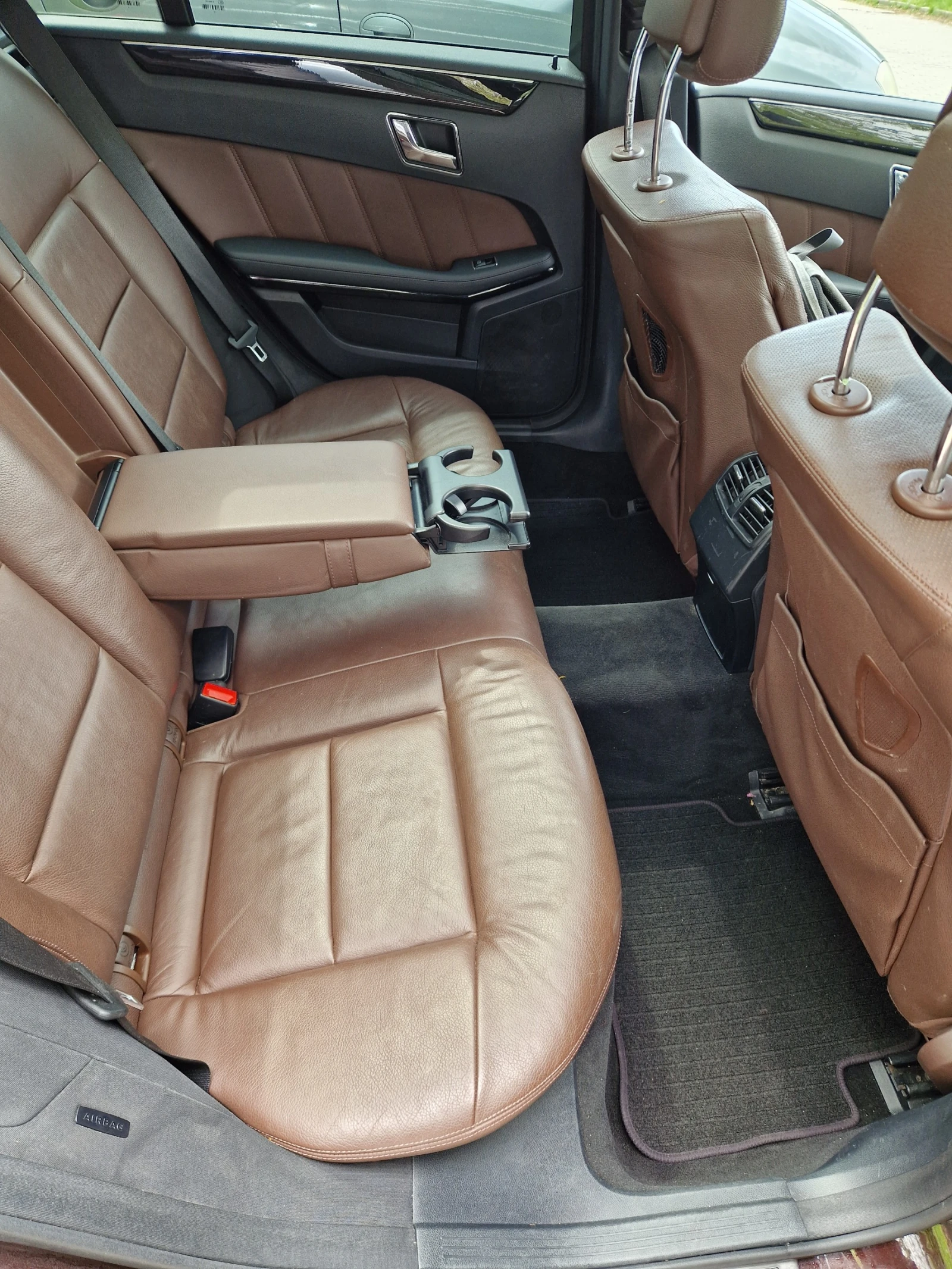 Mercedes-Benz E 350 4 Matic - изображение 10