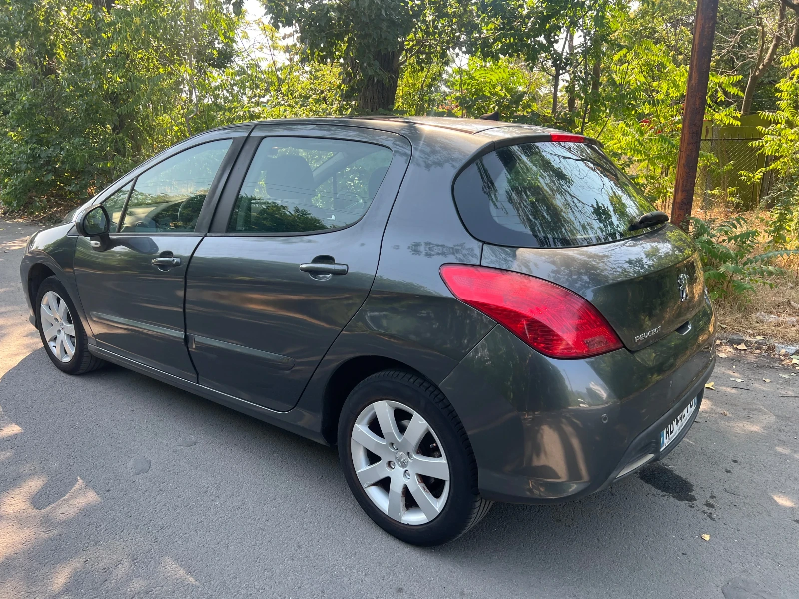 Peugeot 308 1.6HDI/Panorama/Dual-zone Climate/110PS/Euro4 - изображение 4
