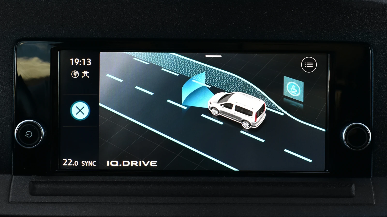 VW Caddy 2.0TDI LED | Mobile.bg   14