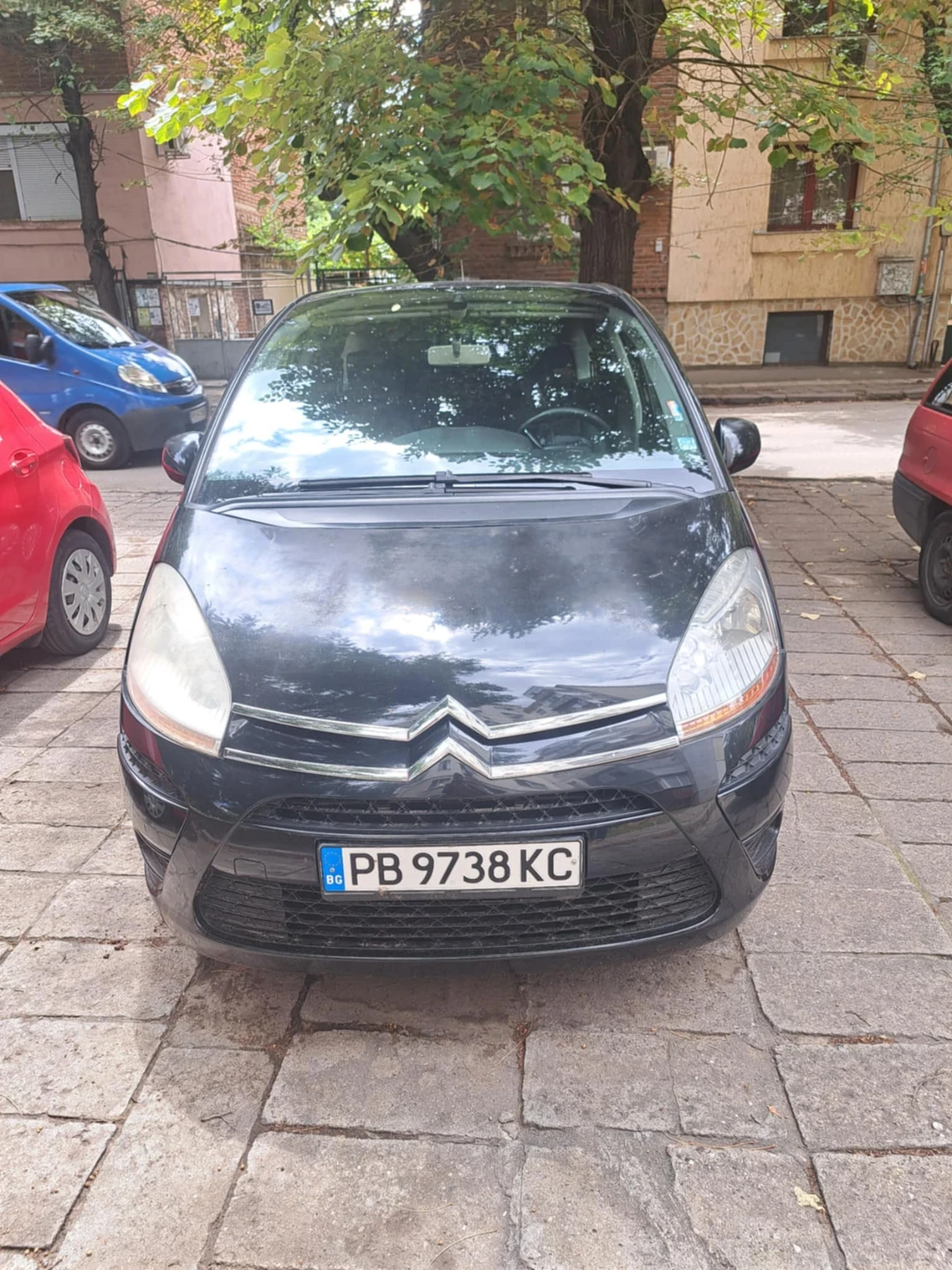 Citroen Grand C4 Picasso 1.6 HDE - изображение 7