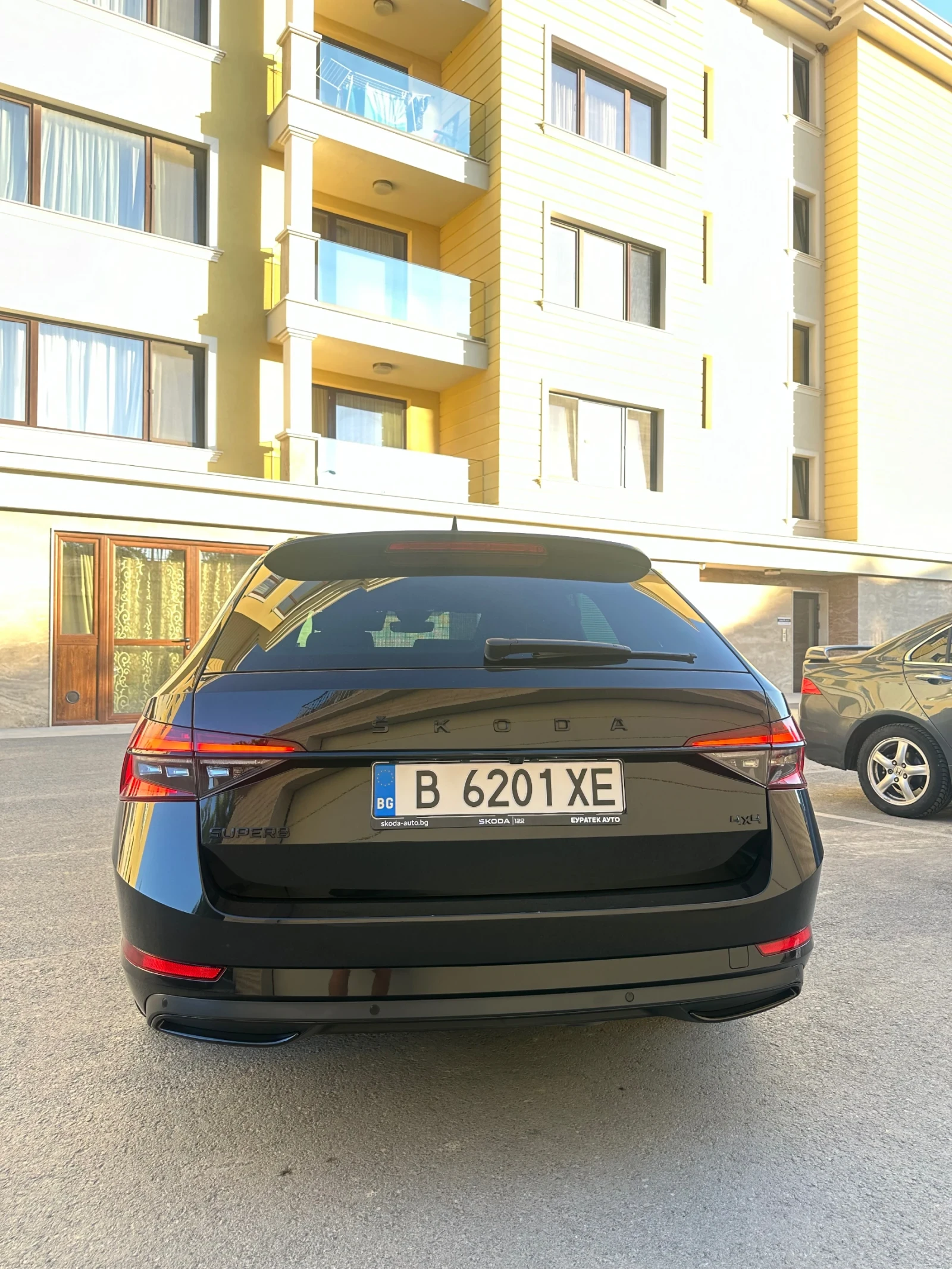 Skoda Superb Sportline 2.0 TDI 4x4 DSG Facelift - изображение 6