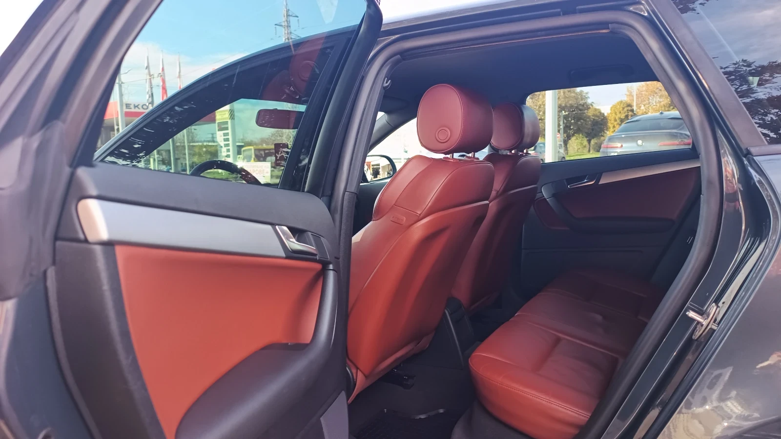 Audi A3 Sportback  | Mobile.bg � ����������� 15