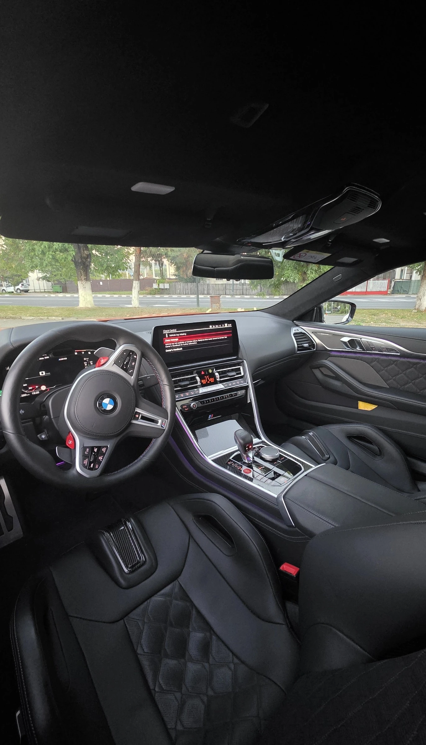 BMW M8 4.4 xDrive - изображение 7