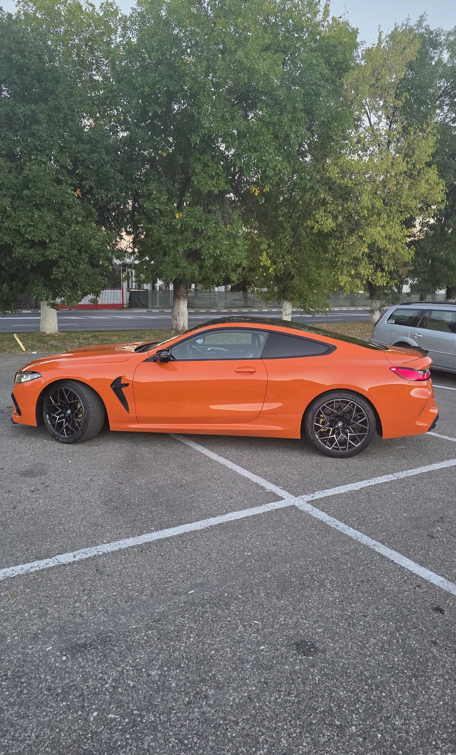 BMW M8 4.4 xDrive - изображение 4