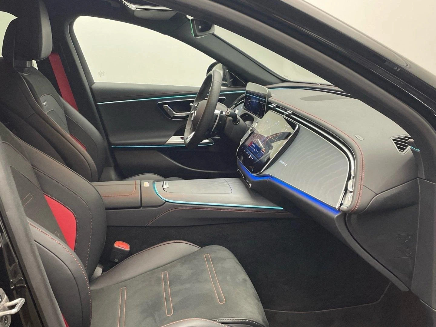 Mercedes-Benz E 53 AMG PLUG-IN HYBRID/4MATIC/BURM/360/ACTIVE RIDE/KEYLESS | Mobile.bg   12