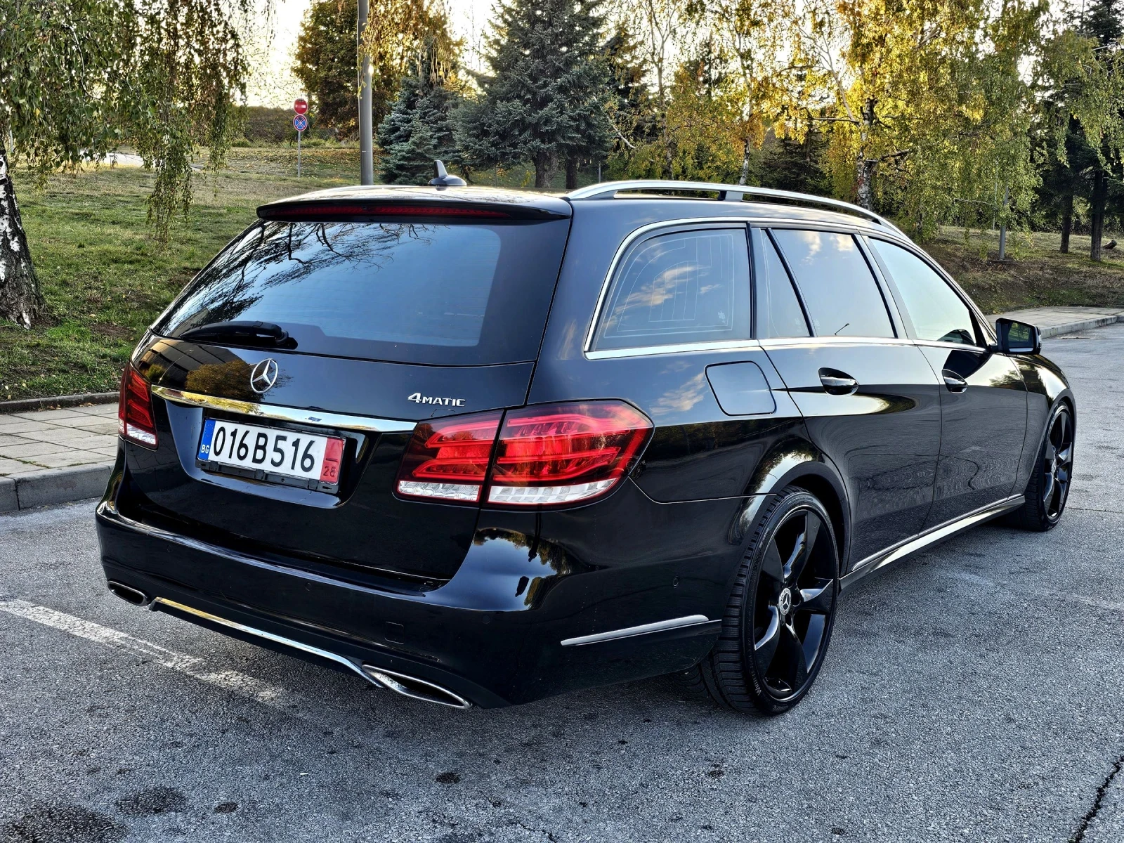 Mercedes-Benz E 250 Фейслифт, AMG, Avantgarde, 4 Matic  - изображение 7