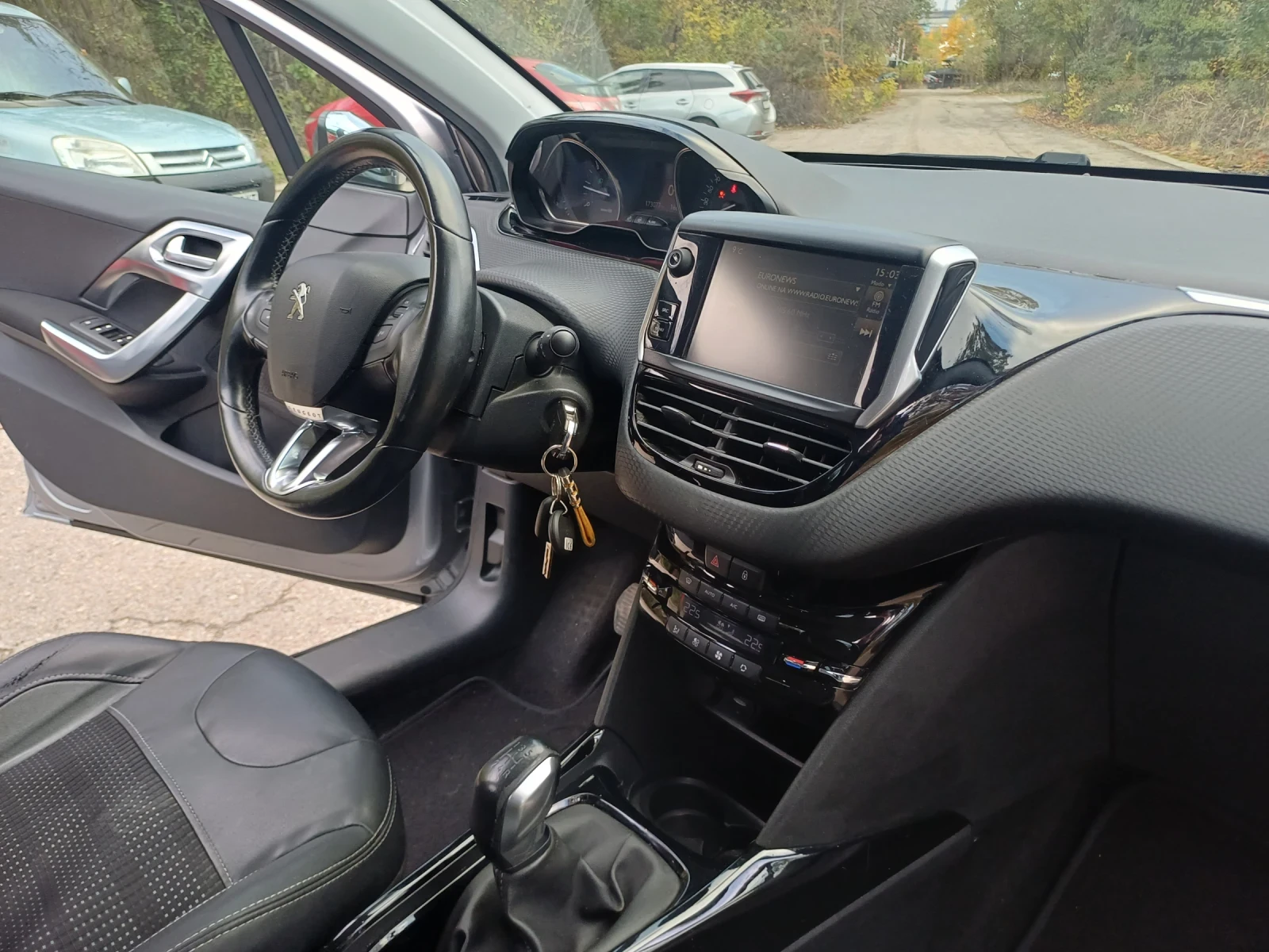 Peugeot 2008 1.6 BLUE HDI | Mobile.bg — изображение 15